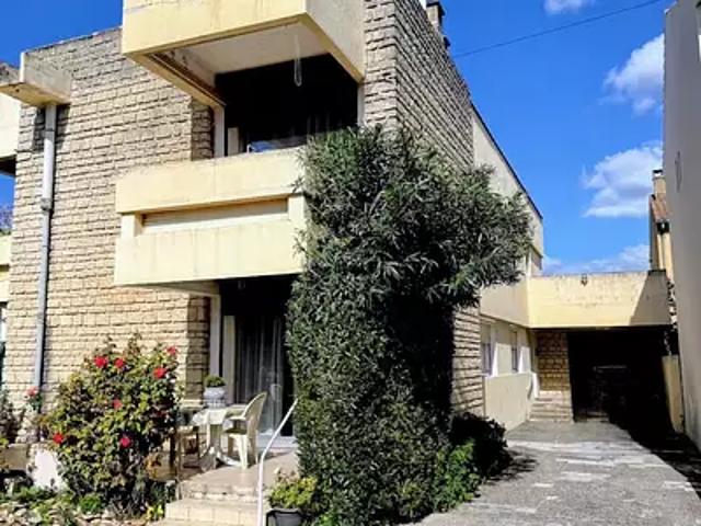 Orange 84100 Achat / Vente maison 8 pièces t8