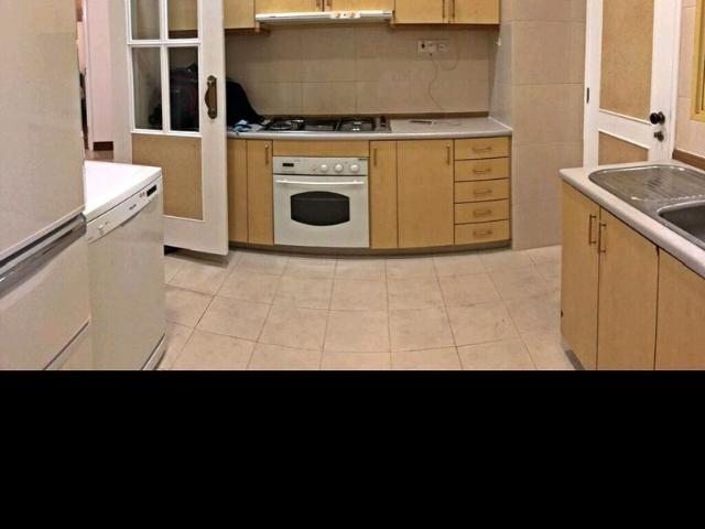 Orange Regency D10, Apartment