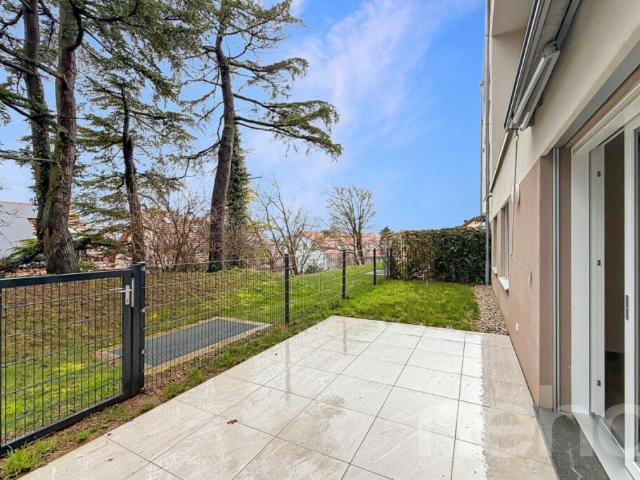 Orbe magnifique appartement avec jardin