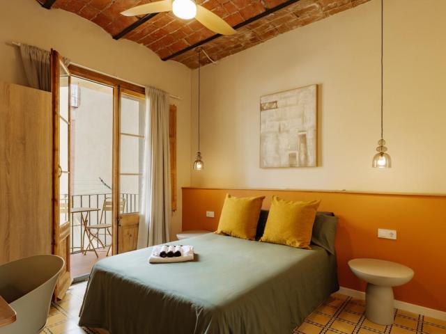 ORBE R3 Private room couple allowed with balcony