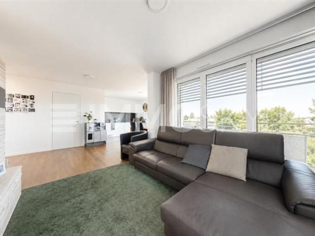 Orbe 3,5 Zimmer Wohnung, ideal im Herzen der Annehmlichkeiten gelegen