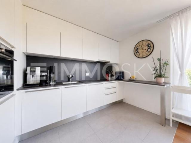 Orbe 3,5 Zimmer Wohnung, ideal im Herzen der Annehmlichkeiten gelegen