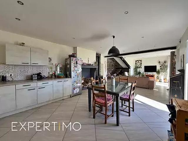 Orbeil 63500 Achat / Vente maison 8 pièces t8