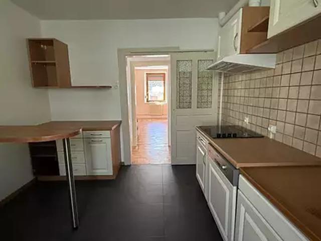 Orbey 68370 Location appartement 3 pièces t3 parking