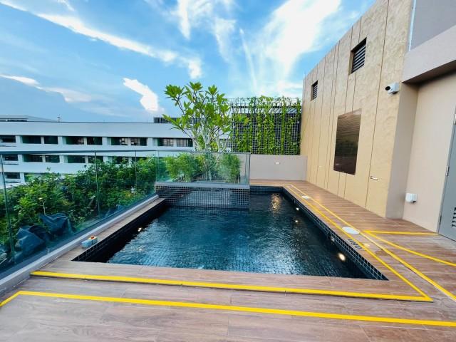 Orchard Sophia Condominium For Rent, $6,000, 2 Bed 2 Bath 592 sqft $10.14 psf