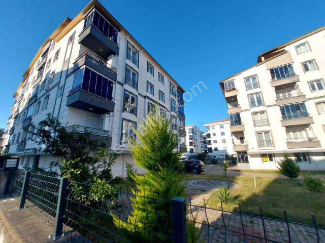 Ordu Cumhuriyet Sahilde Lüks Tadilatlı Kiralık Bahçe Katı