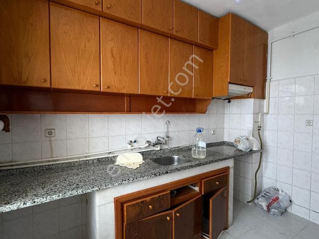 Ordu Hekimoğlu Emlaktan Yenimahallede Kiralık 3+1