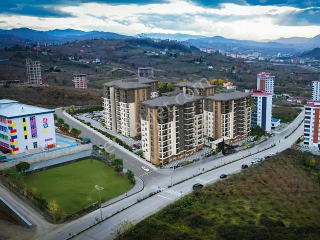 Ordu Karşıyaka Sitede 3+1 Havuzlu Deniz Manzaralı Satılık Daire