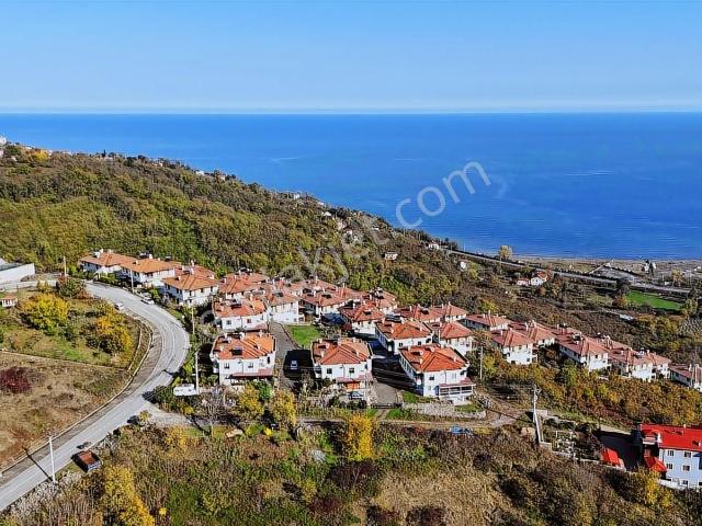 Ordu Perşembe Efirli Site İçi Bahçeli Triplex 6+2 Satılık Villa