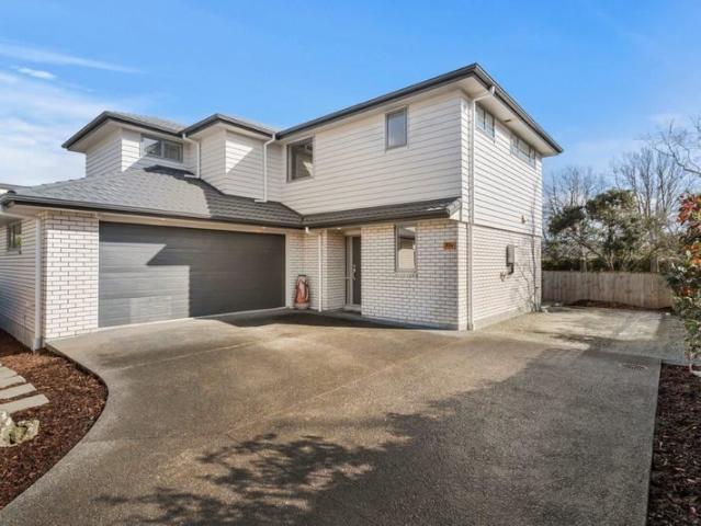 orewa, 4 bedrooms