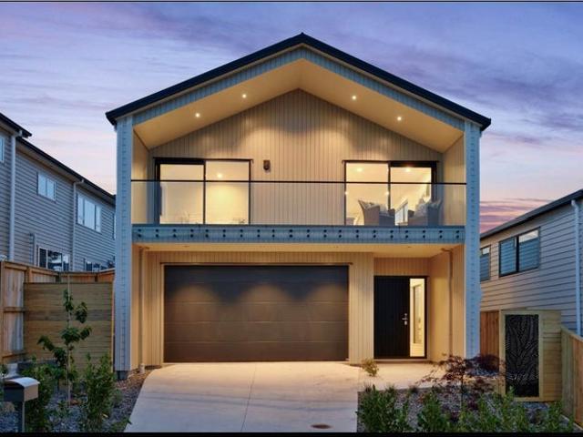 Orewa, 4 bedrooms