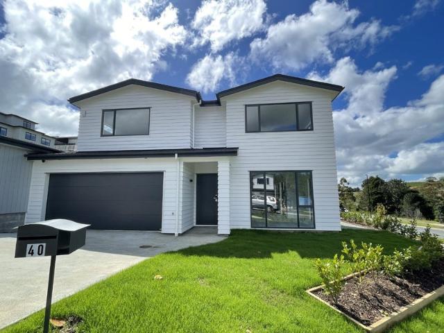 orewa, 4 bedrooms