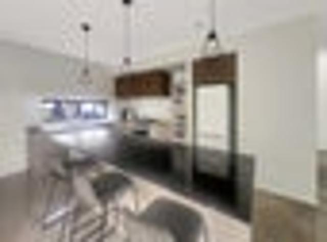 Orewa, 4 bedrooms, $875 pw