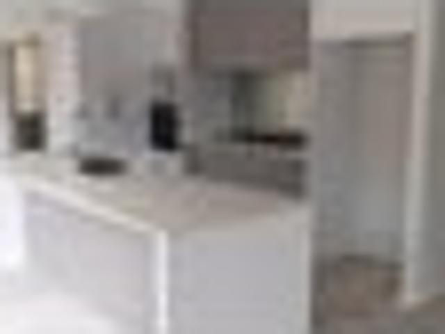 Orewa, 4 bedrooms, $850 pw