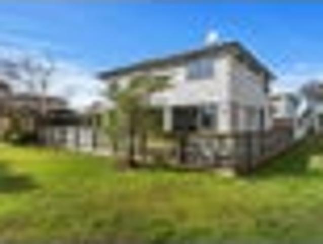 Orewa, 4 bedrooms, $960 pw