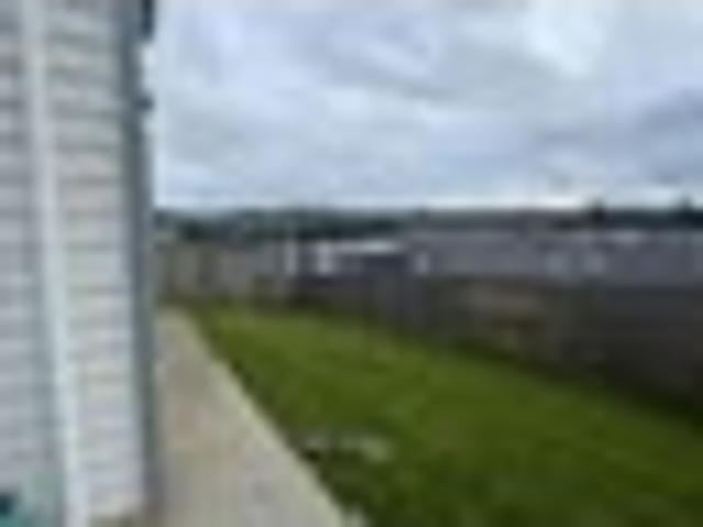 Orewa, 5 bedrooms, $1000 pw