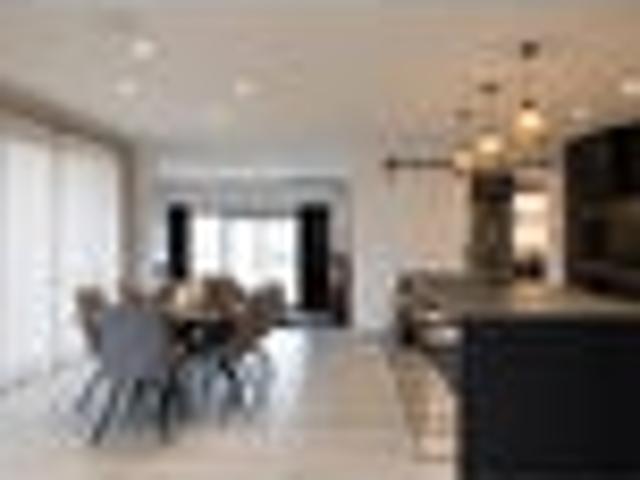 Orewa, 5 bedrooms, $1300 pw