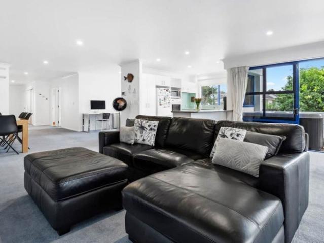 orewa, 2 bedrooms