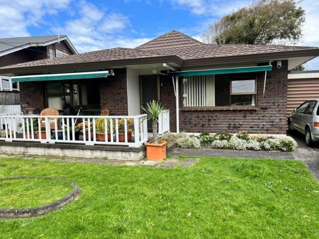 orewa, 2 bedrooms