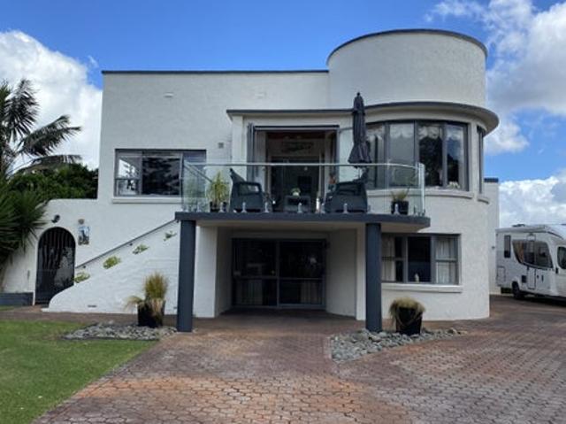 orewa, 2 bedrooms