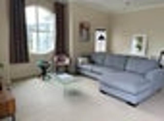 Orewa, 2 bedrooms, $685 pw