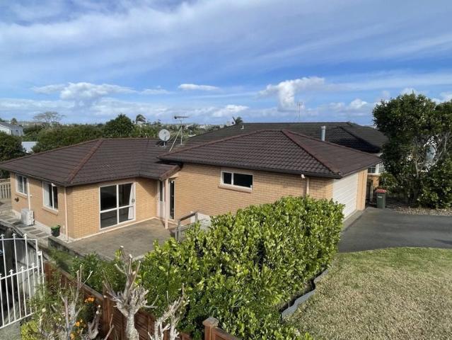 orewa, 3 bedrooms