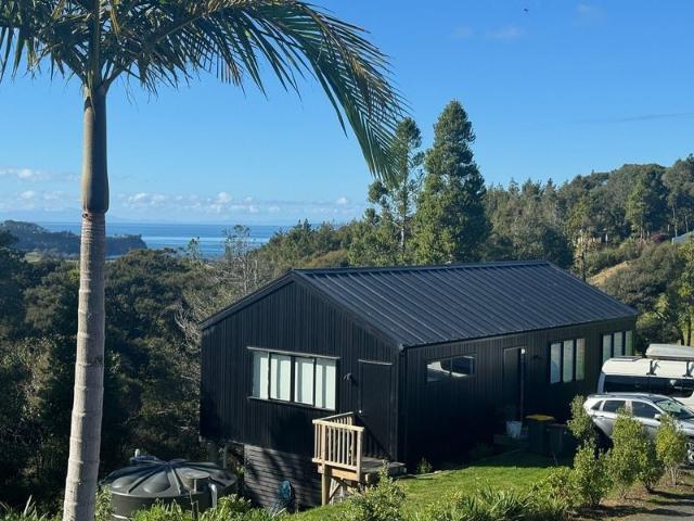 orewa, 3 bedrooms