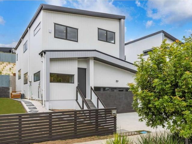 orewa, 3 bedrooms