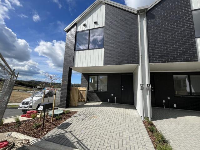 orewa, 3 bedrooms