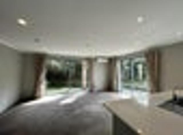 Orewa, 3 bedrooms, $875 pw