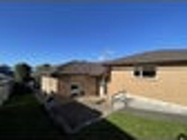 Orewa, 3 bedrooms, $800 pw