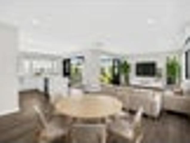 Orewa, 3 bedrooms, $815 pw