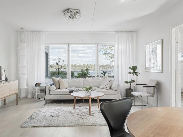 Öregrundsgatan 15