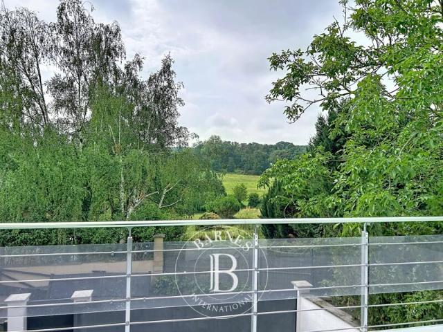 Orgeval, Maison 4 Chambres 165 m² en location