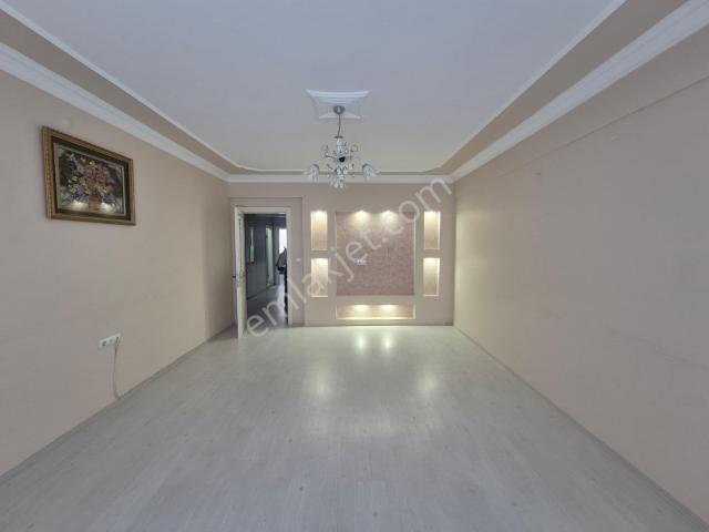Orhangazi Arapzade Mahallesi'nde Kiralık 3+1 Geniş Daire