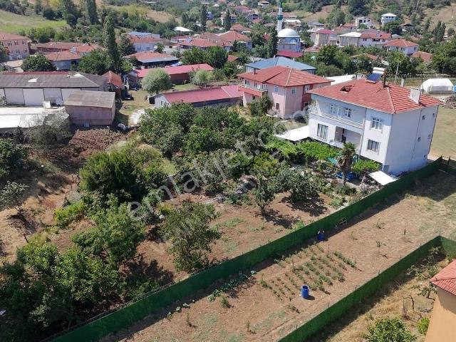 Orhangazi Ortaköy Satılık 3 Katlı Bahçeli Müstakil Ev