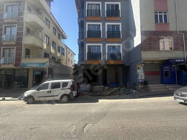 ORHANGAZİ MAHALLESİ VATAN CADDESİ ÜZERİNDE SATILIK DÜKKANMAĞAZA