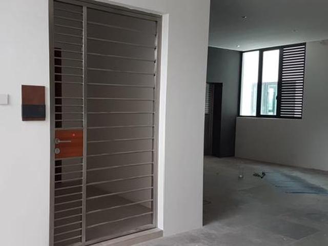 Ori Bare UnitLow Floor3 ParkingMira Residences Tj Bungah