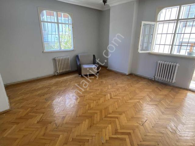Orient Emlaktan Merkezde 3+1 Kiralık Daire