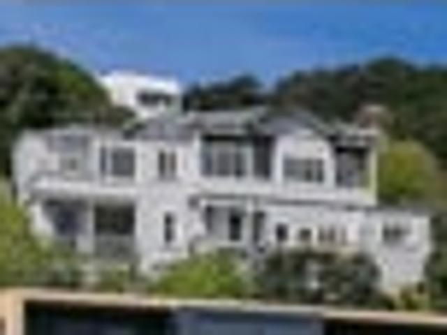 Oriental Bay, 2 bedrooms, $650 pw