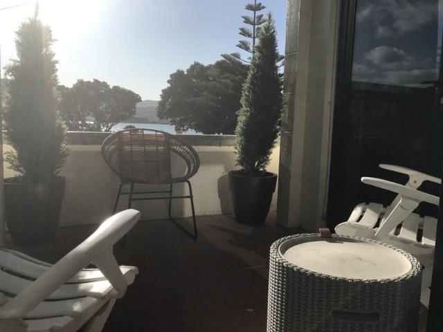 oriental bay, 2 bedrooms