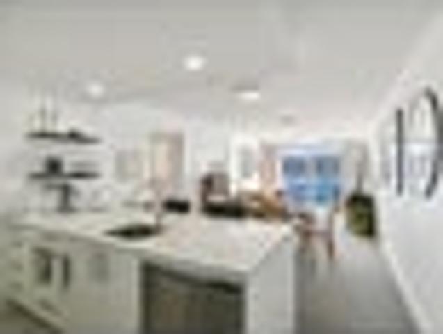 Oriental Bay, 2 bedrooms, $850 pw