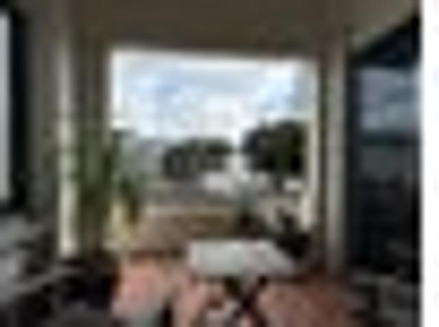 Oriental Bay, 2 bedrooms, $850 pw