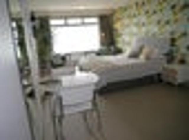 Oriental Bay, Studio, $535 pw