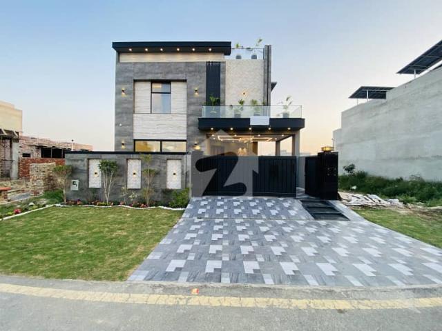 Original Ad 10 Marla Elegant Design House For Sale In DHA Lahore