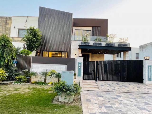 Original Brand New Luxury Bungalow Urgent For On Top Location Lahore DHA Phase 5 ID 77350