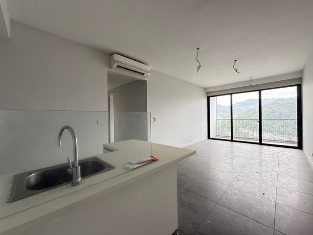 Original Brand New Unit 3 Bedroom 2 Bathroom Serini Melawati