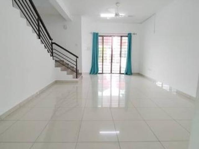 Original Good Condition 2 Storey Bandar Dato Onn Perjiranan