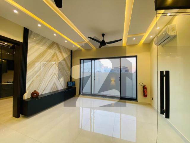 Original Pic 10 Marla Ultra Modern House For Sale In DHA LAhore DHA Phase 7 Block U