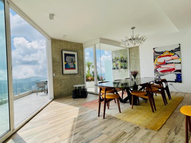Oripoto/Fabuloso LOFT/400M2/EN VENTA/Amoblado y listo para entrar